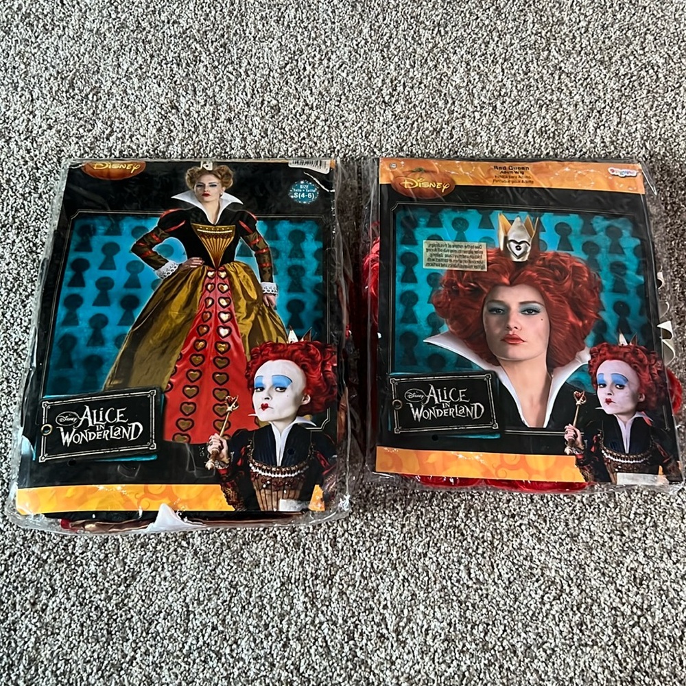 Red Queen Costume